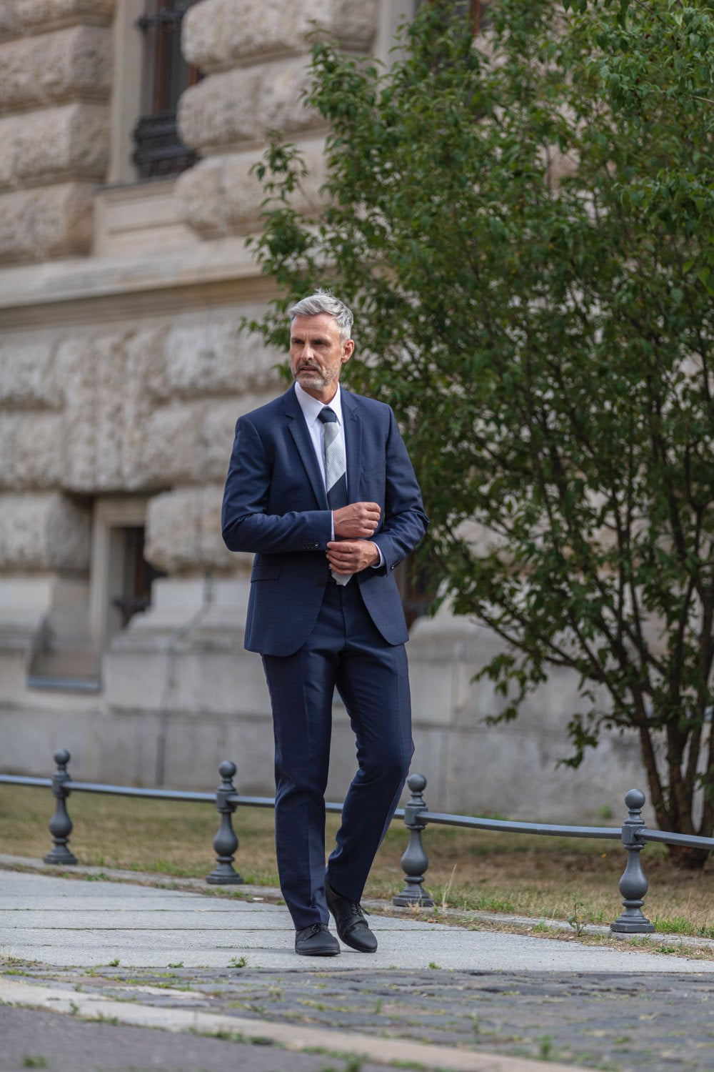 Elegant barefoot shoe in black - comfort hits style! – ZAQQ