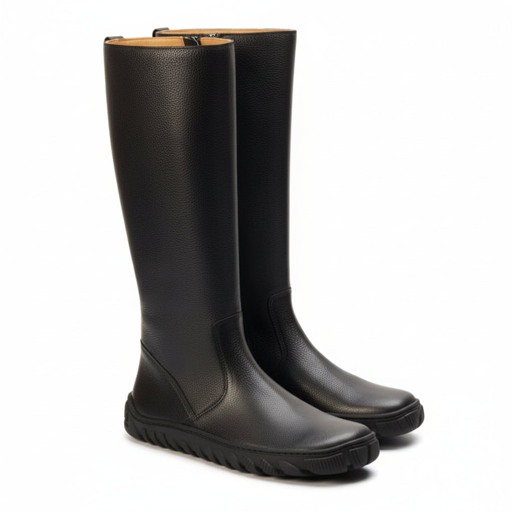 Experience freedom style: discover black barefoot boots! – ZAQQ