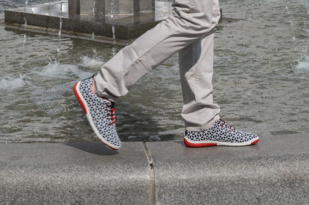 ABEQ Grey Red