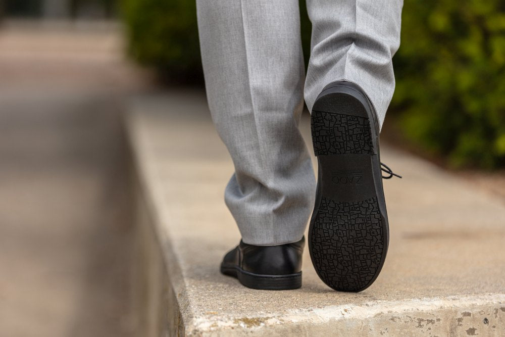 ZAQQ APEQ Black Oxford Business Barefoot Shoe