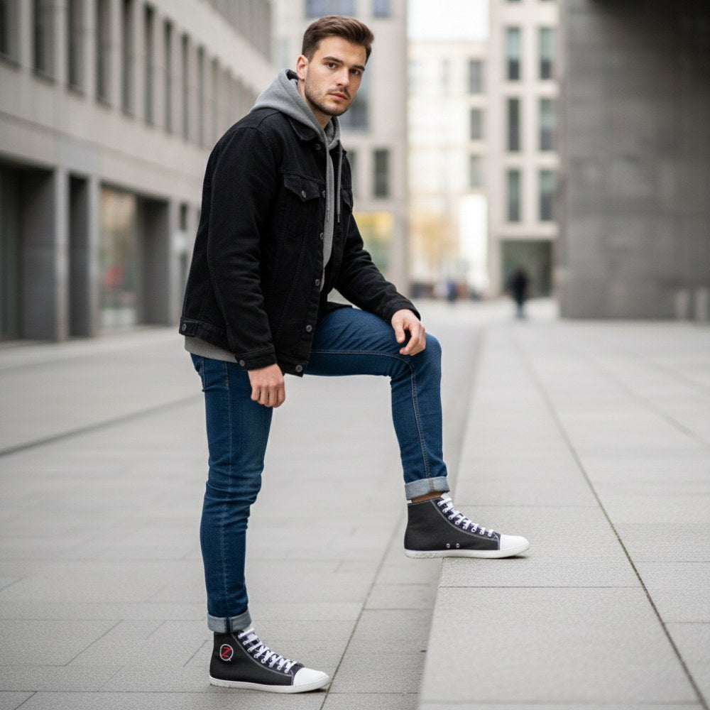 Chuqqs džinsinis juodas