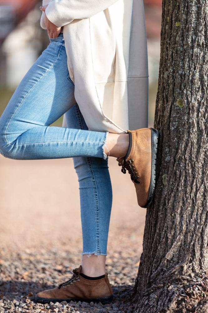 Discover the ultimate barefoot comfort in noble brown! – ZAQQ