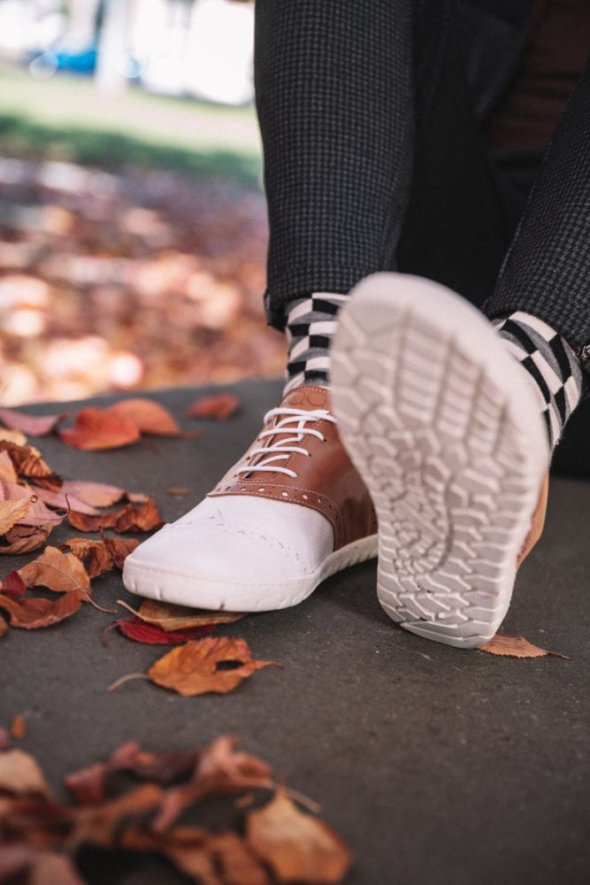 „Linq Golf Brown“ vandeniui atsparūs