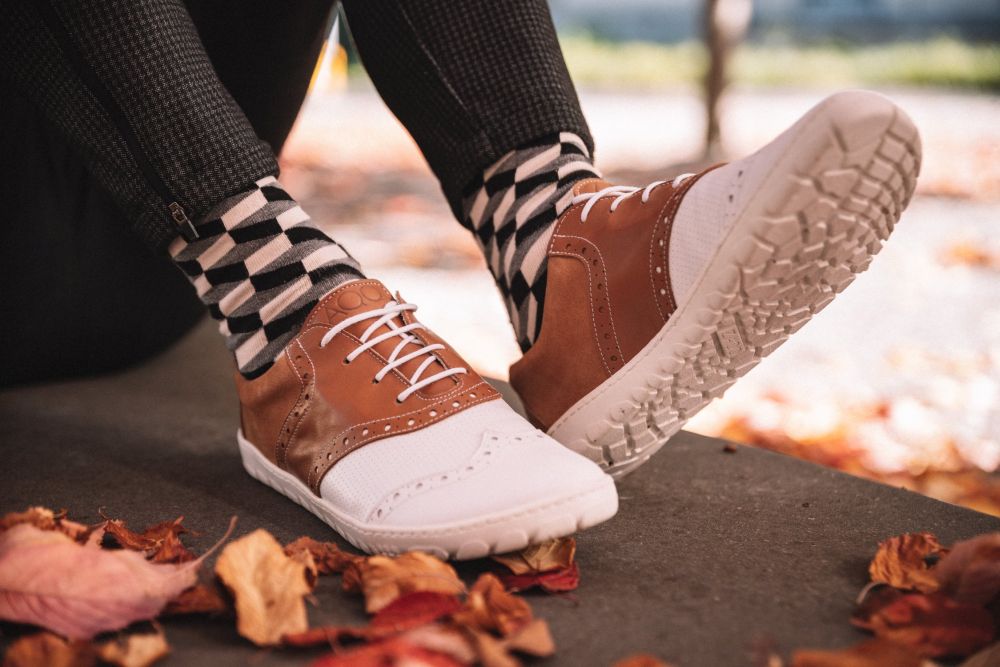 „Linq Golf Brown“ vandeniui atsparūs