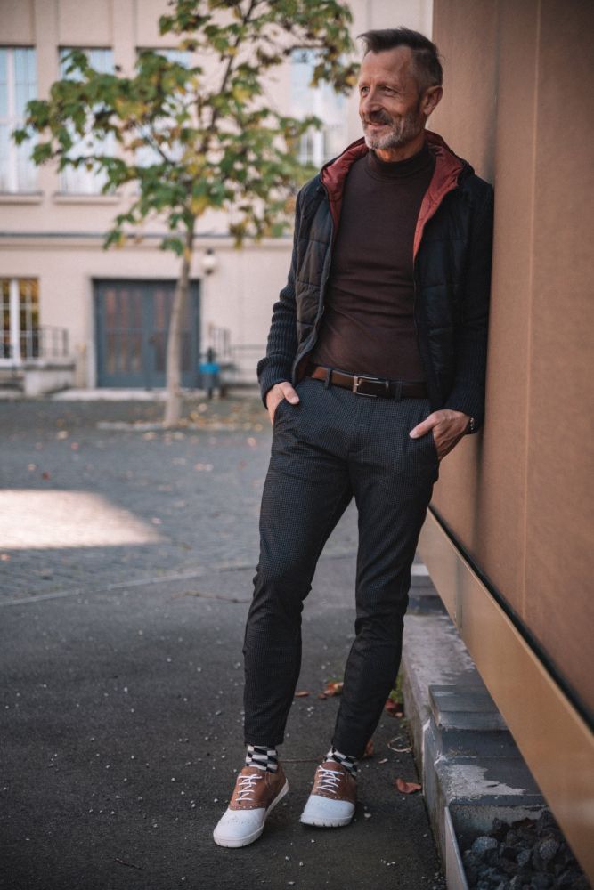 „Linq Golf Brown“ vandeniui atsparūs