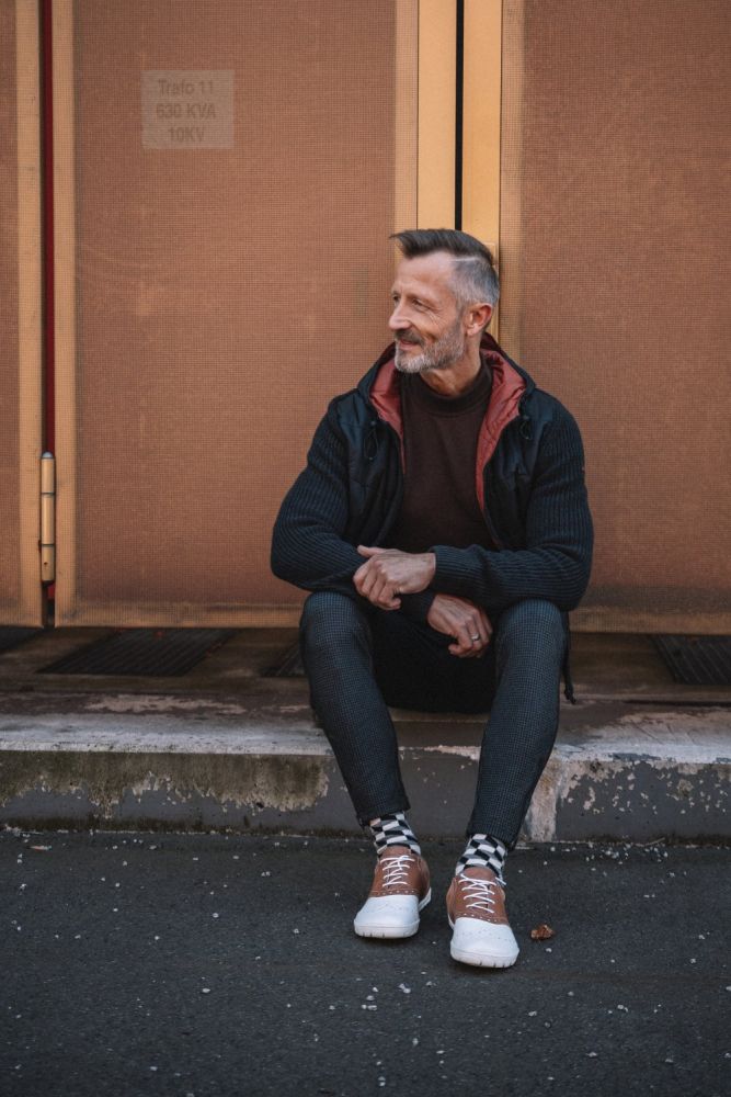 „Linq Golf Brown“ vandeniui atsparūs