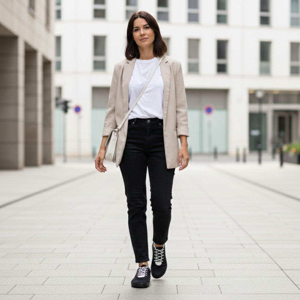 QARO Μαύρο Λευκό