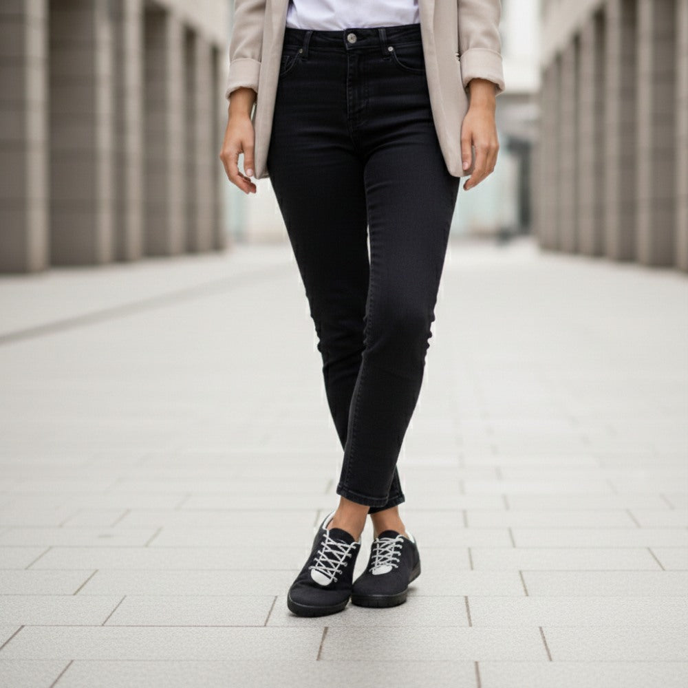 QARO Μαύρο Λευκό