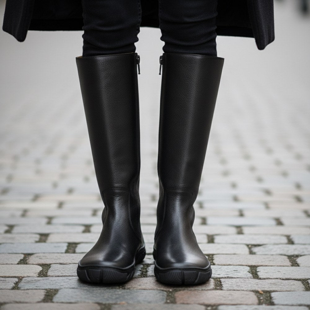 QAZZ Black Boots | ZAQQ Barefoot Shoes