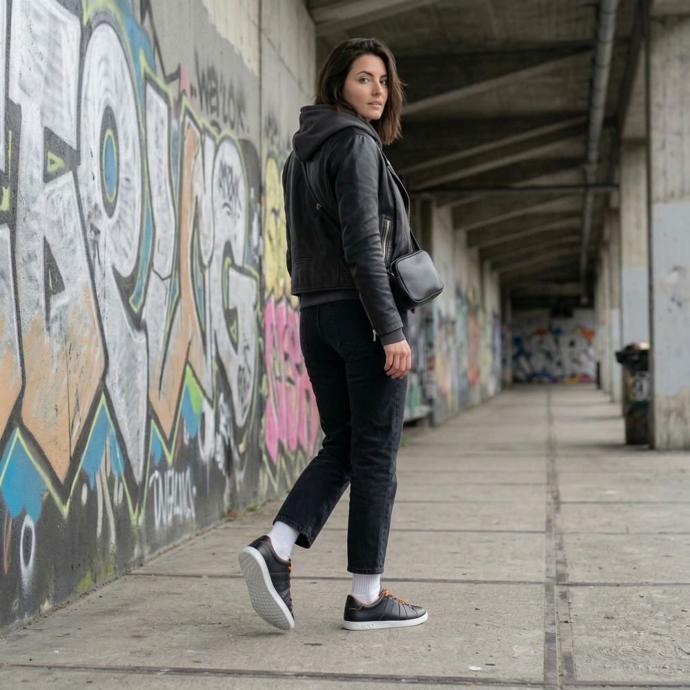 Qqq ниско черен портокал