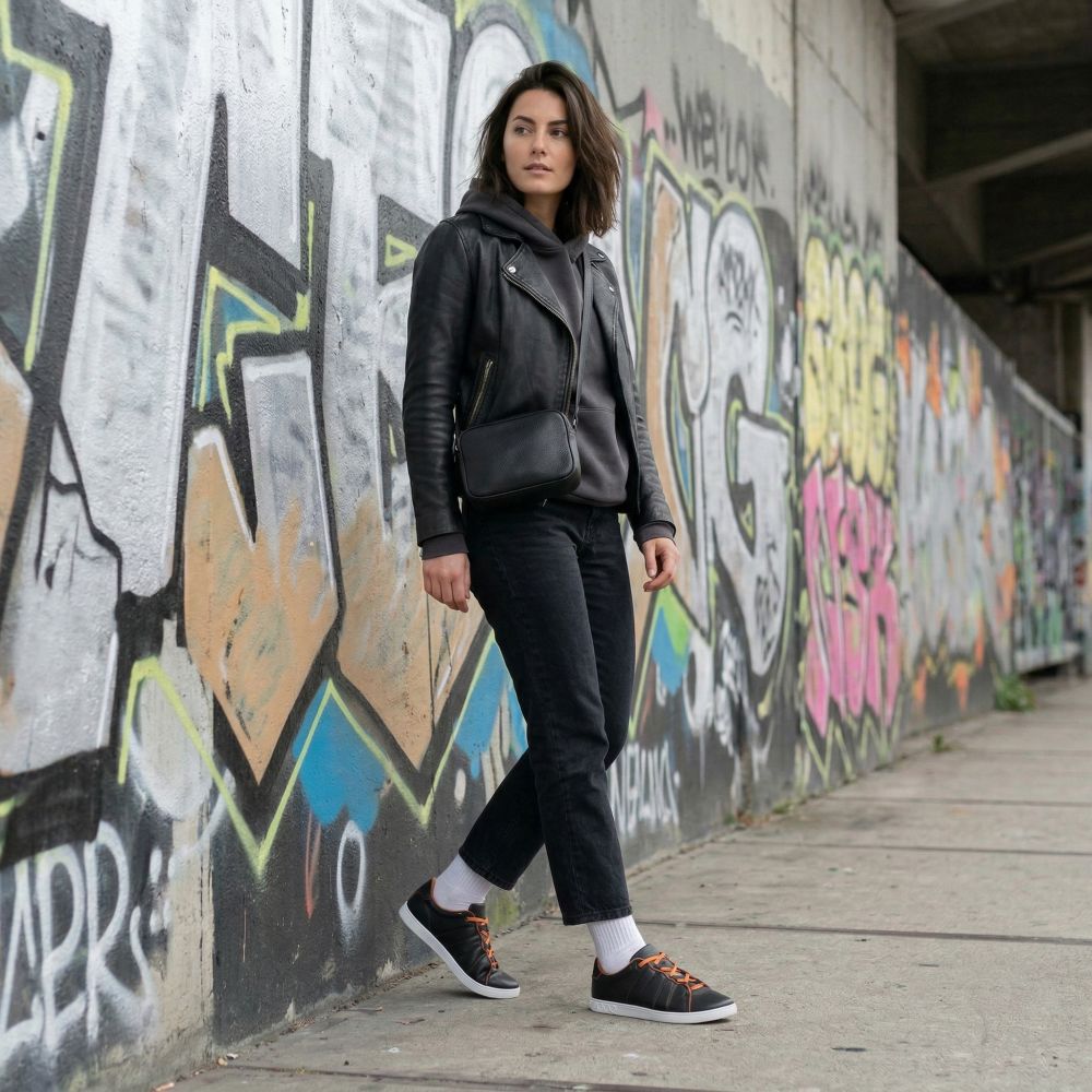 Qqq ниско черен портокал