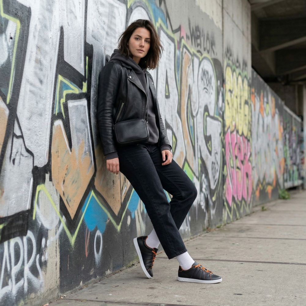 Qqq ниско черен портокал