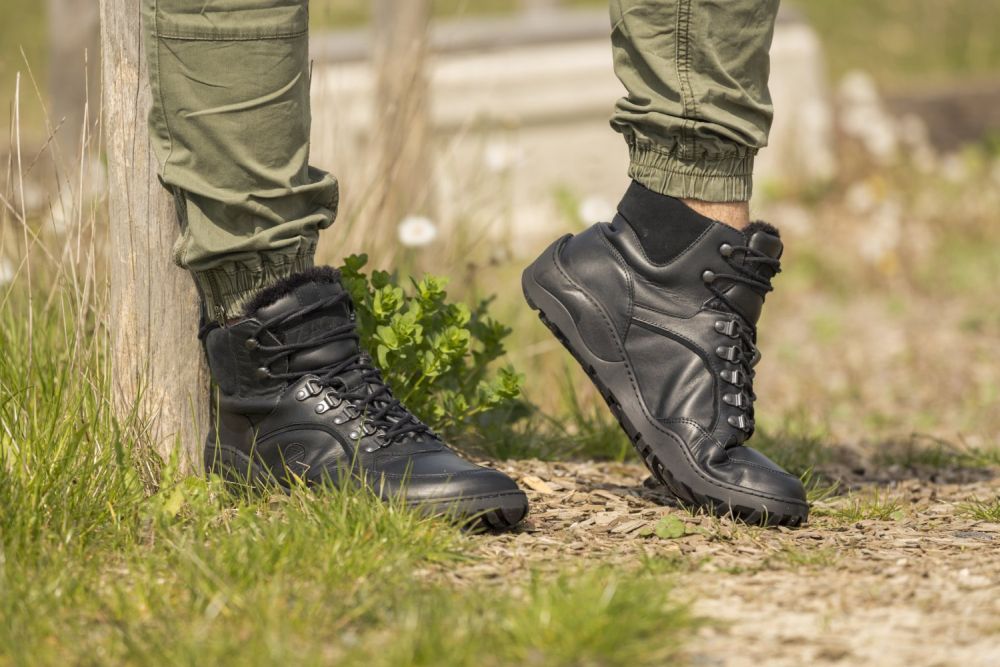 „Terraq“ juoda žiemos vandeniui atspari