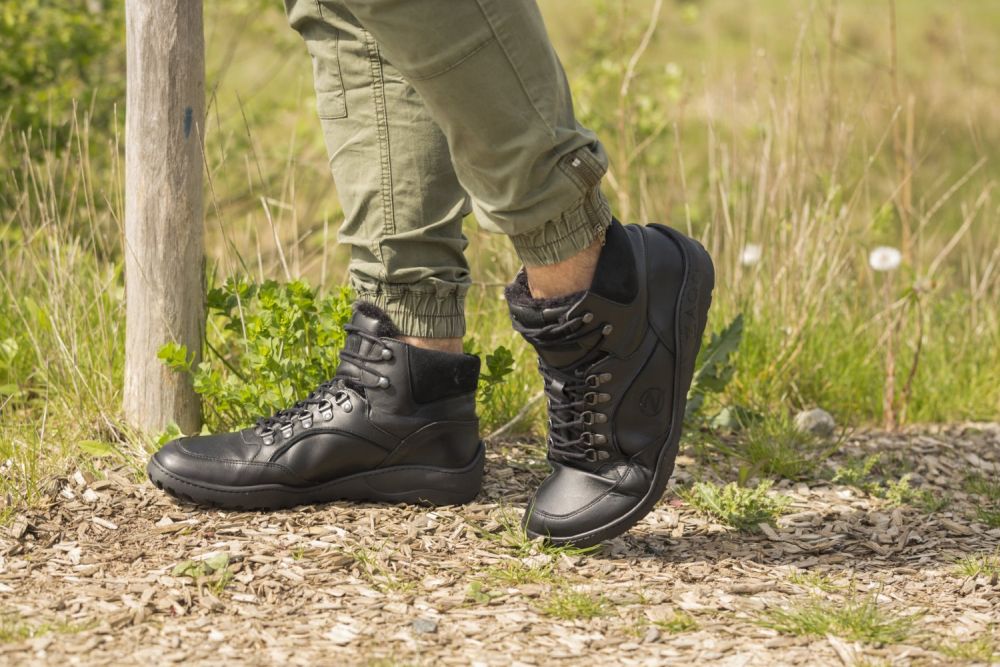 „Terraq“ juoda žiemos vandeniui atspari