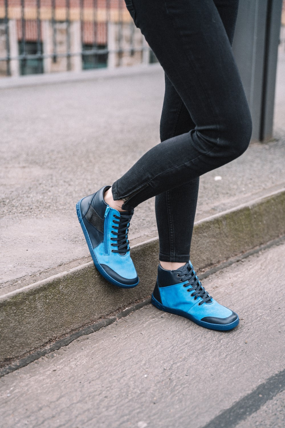 Comfortable blue sneaker boots | ZAQQ barefoot shoes