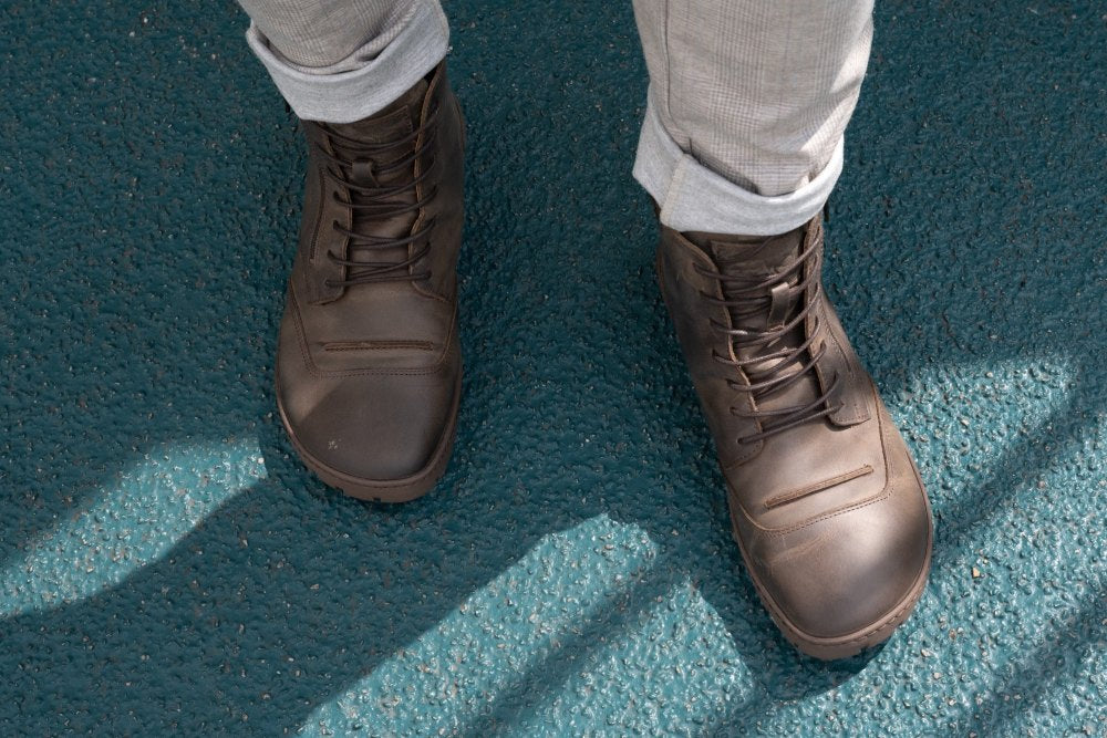 Parqer marrón oscuro