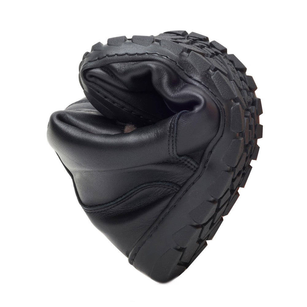Elegant barefoot comfort in black - discover the style! – ZAQQ